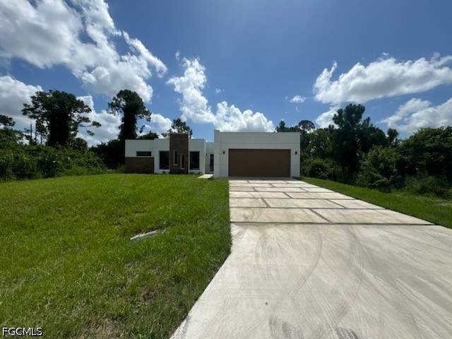3 bedroom SingleFamilyResidence at 55 Colin Ave S, Lehigh Acres, Lehigh Acres — photo 2