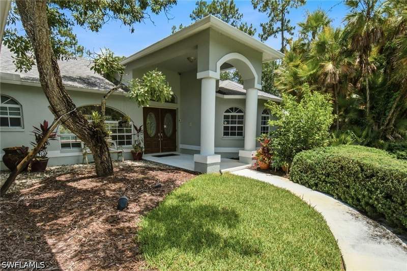 4 bedroom SingleFamilyResidence at 2053 17th St SW, Golden Gate Estates, Naples — photo 5