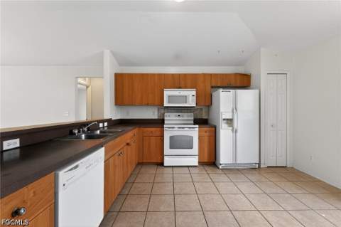 446 Windermere Dr, Lehigh Acres FL - photo 10 of 45