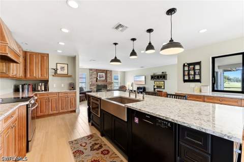 9981 Treasure Cay Ln, Bonita Springs FL - photo 8 of 34