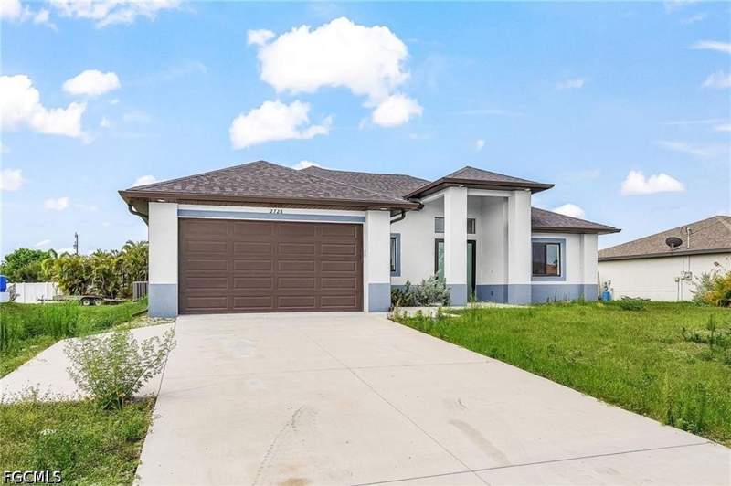 3 bedroom SingleFamilyResidence at 2602 Diplomat Pkwy W, Cape Coral, Cape Coral — photo 2