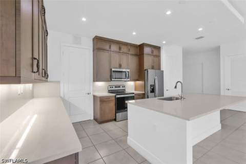 4881 Gambero Way, Immokalee FL - photo 12 of 44