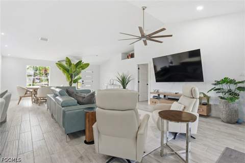 5227 SW 11th Pl, Cape Coral FL - photo 12 of 44