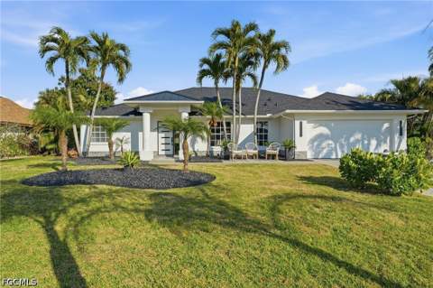 5227 SW 11th Pl, Cape Coral FL - photo 8 of 44
