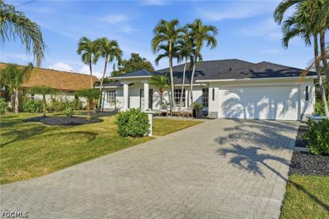 5227 SW 11th Pl, Cape Coral FL - photo 9 of 44