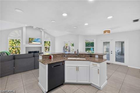14926 Mahoe Ct, Fort Myers FL - photo 8 of 32