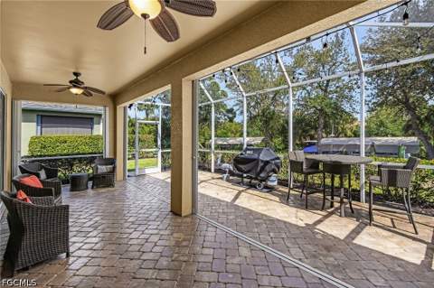 9262 Palm Island Cir, North Fort Myers FL - photo 6 of 47