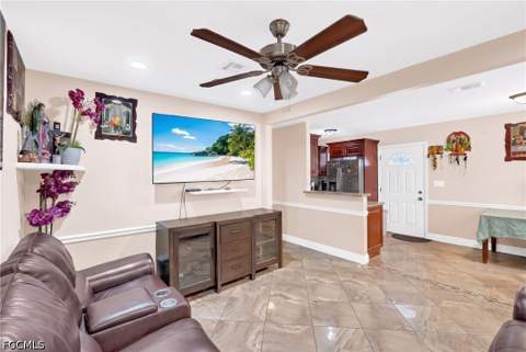 1847 Maple Dr, Fort Myers FL - photo 17 of 34