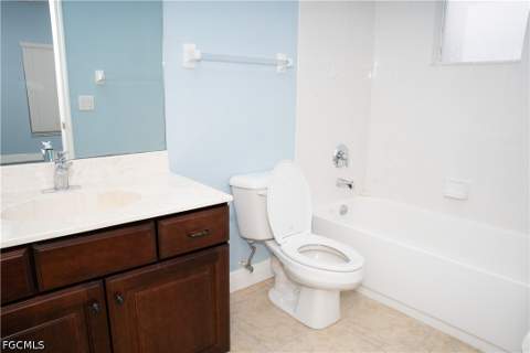 295 Destiny Cir, Cape Coral FL - photo 12 of 18