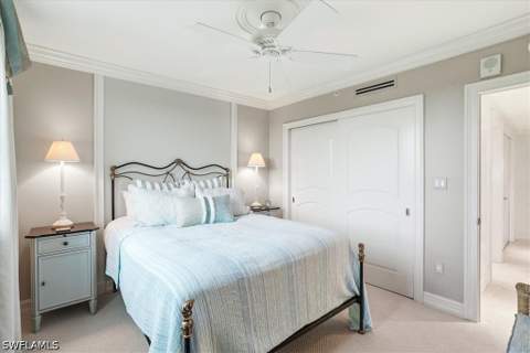 7515 Pelican Bay Blvd 5C, Naples FL - photo 6 of 43