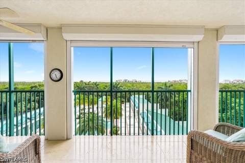 7515 Pelican Bay Blvd 5C, Naples FL - photo 9 of 43