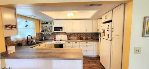 109 Georgetown Blvd 109, Naples FL - photo 9 of 27