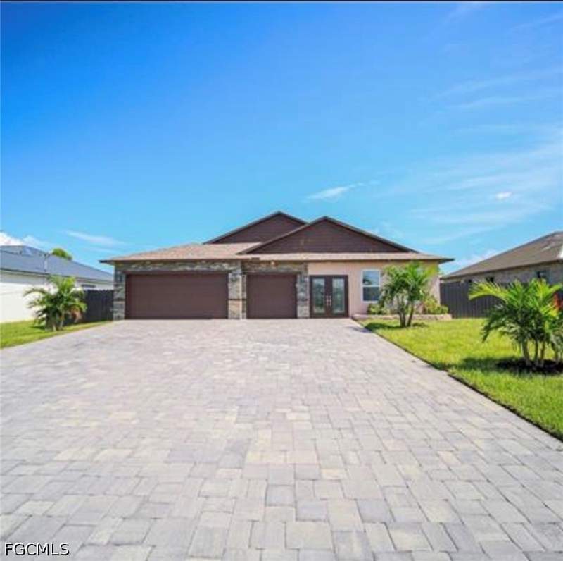 5 bedroom SingleFamilyResidence at 3327 NW 1st St, Cape Coral, Cape Coral — photo 2