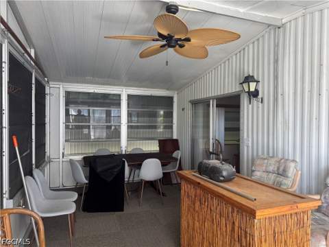 84 Poinsettia Dr, Fort Myers FL - photo 17 of 21