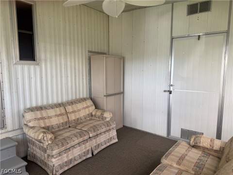84 Poinsettia Dr, Fort Myers FL - photo 19 of 21