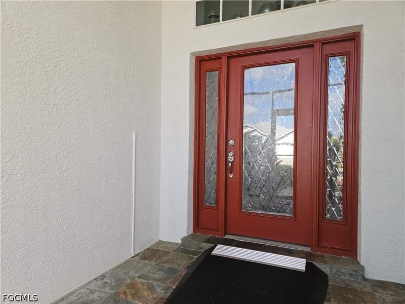 3 bedroom SingleFamilyResidence at 18300 Plumbago Ct, Town Lakes, Lehigh Acres — photo 5