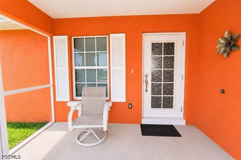 3 bedroom SingleFamilyResidence at 507 Diplomat Pkwy E, Cape Coral, Cape Coral — photo 2