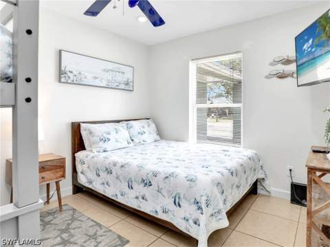 1268 Lake Shore Dr, Naples FL - photo 12 of 18