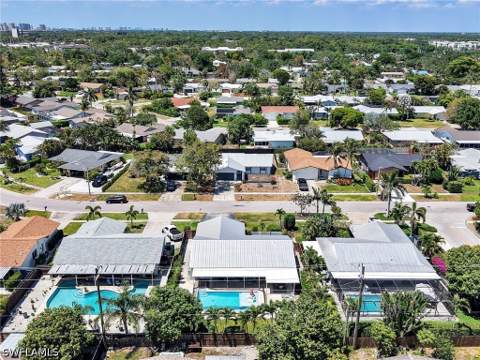 1268 Lake Shore Dr, Naples FL - photo 16 of 18