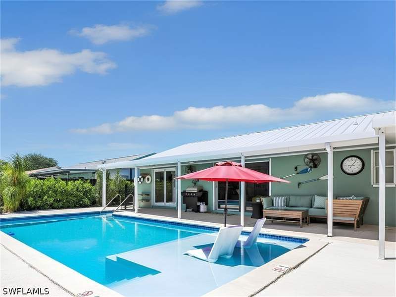 3 bedroom SingleFamilyResidence at 1268 Lake Shore Dr, Westlake, Naples — photo 3