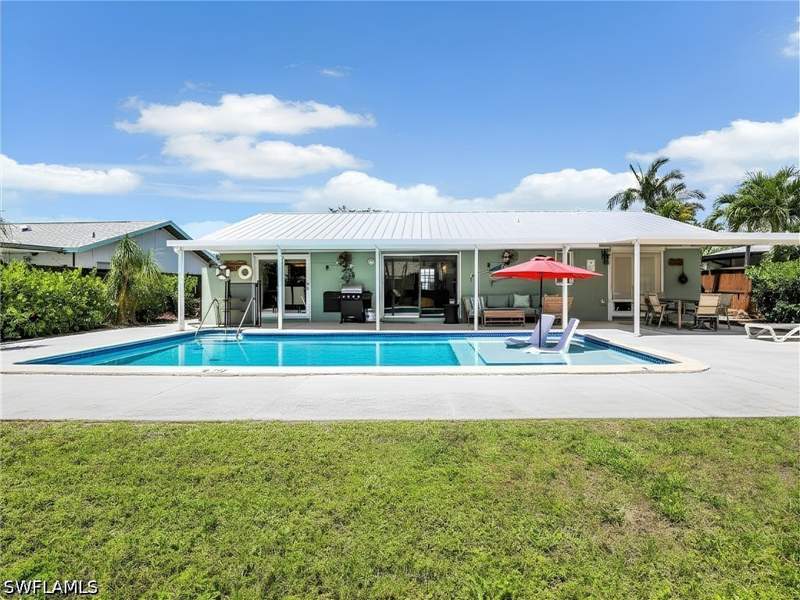 3 bedroom SingleFamilyResidence at 1268 Lake Shore Dr, Westlake, Naples — photo 4