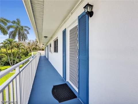 750 Mooring Line Dr 203, Naples FL - photo 6 of 35