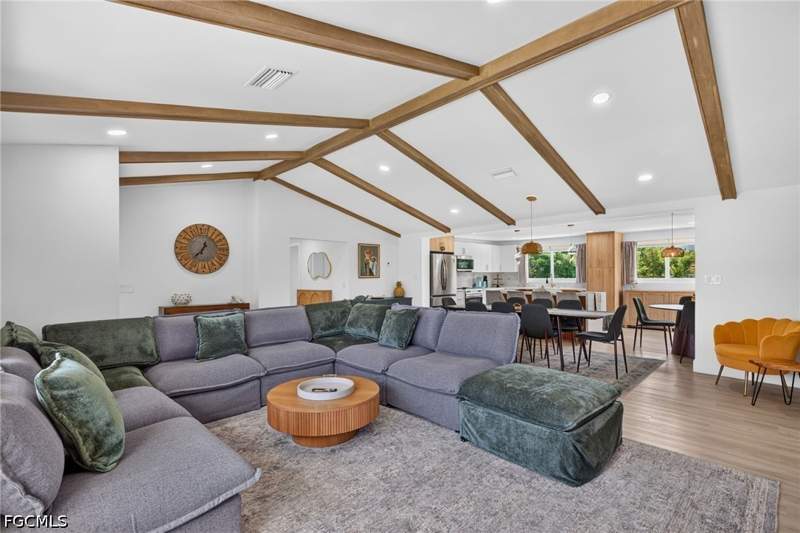 4 bedroom SingleFamilyResidence at 3312 Saint Kilda Rd, Bright Water, Sanibel — photo 5