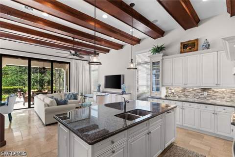 2234 Aberdeen Ct, Naples FL - photo 8 of 36