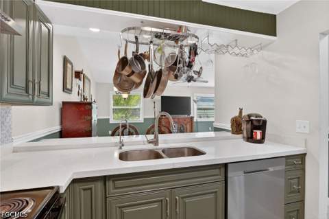 17313 Birchwood Ln, Fort Myers FL - photo 11 of 30