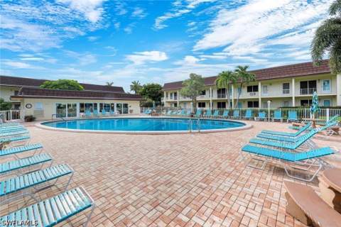 130 N Collier Blvd E4, Marco Island FL - photo 11 of 20