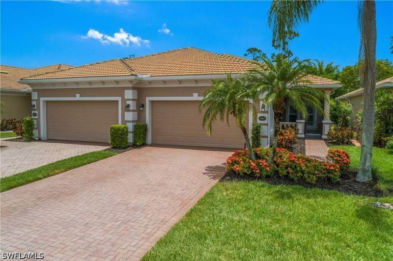 3 bedroom Attached at 21048 Cosenza CT, BELLA TERRA, Estero — photo 2