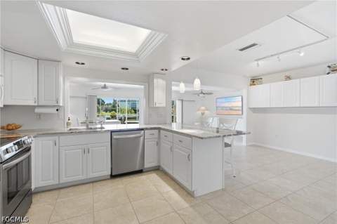 4933 Triton Ct W, Cape Coral FL - photo 20 of 50