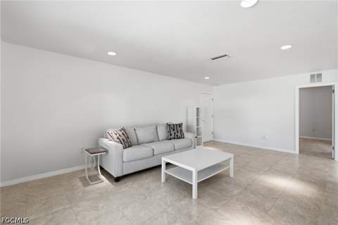 4933 Triton Ct W, Cape Coral FL - photo 21 of 50