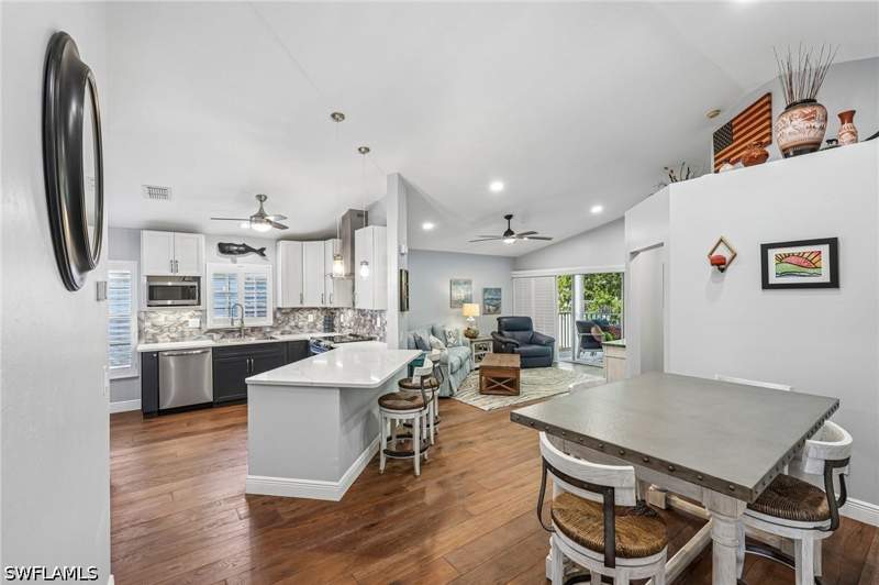 2 bedroom Condominium at 3710 Fieldstone Blvd 504, Fieldstone Village, Naples — photo 5