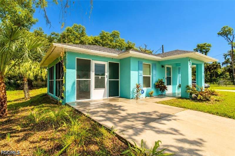 2 bedroom SingleFamilyResidence at 420 Martin Luther King Blvd, Labelle, Labelle — photo 3