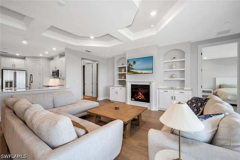 2 bedroom Townhouse at 15324 Lucerna St 102, Esplanade By The Islands, Naples — photo 4