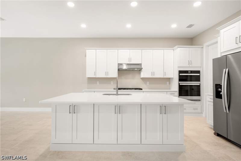 3 bedroom SingleFamilyResidence at 8755 Oceana Way, Seven Shores, Naples — photo 4