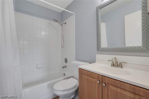 6085 Lake Front Dr, Fort Myers FL - photo 14 of 30