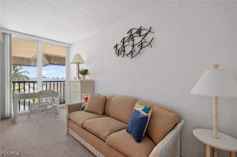 1246 Fulgur St 110, Sanibel FL - photo 19 of 42