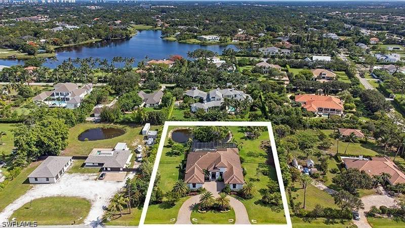 4 bedroom SingleFamilyResidence at 179 Mahogany Dr, Pine Ridge, Naples — photo 4