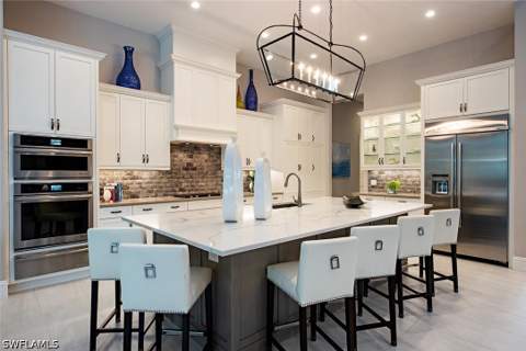 179 Mahogany Dr, Naples FL - photo 9 of 18