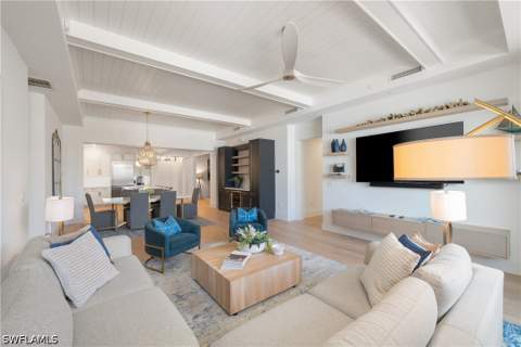 875 6th Ave S 304, Naples FL - photo 6 of 41