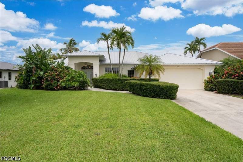 3 bedroom SingleFamilyResidence at 4916 SW 11th Pl, Cape Coral, Cape Coral — photo 3