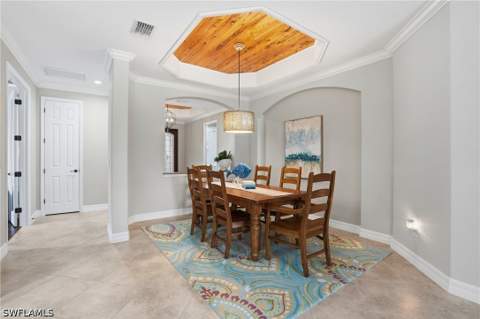 3054 Aviamar Cir, Naples FL - photo 11 of 41