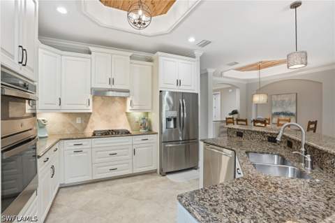 3054 Aviamar Cir, Naples FL - photo 7 of 41