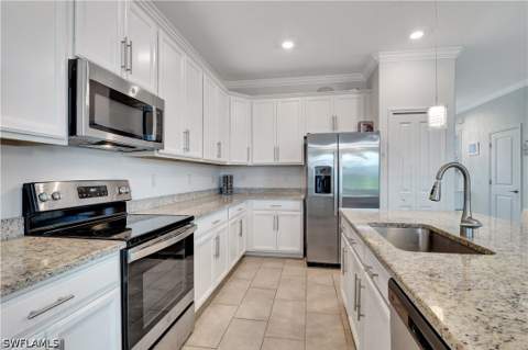 2122 Hamlin St, Naples FL - photo 10 of 30