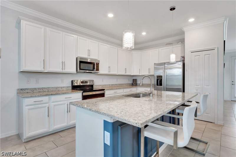 4 bedroom SingleFamilyResidence at 2122 Hamlin St, Orange Blossom Ranch, Naples — photo 2