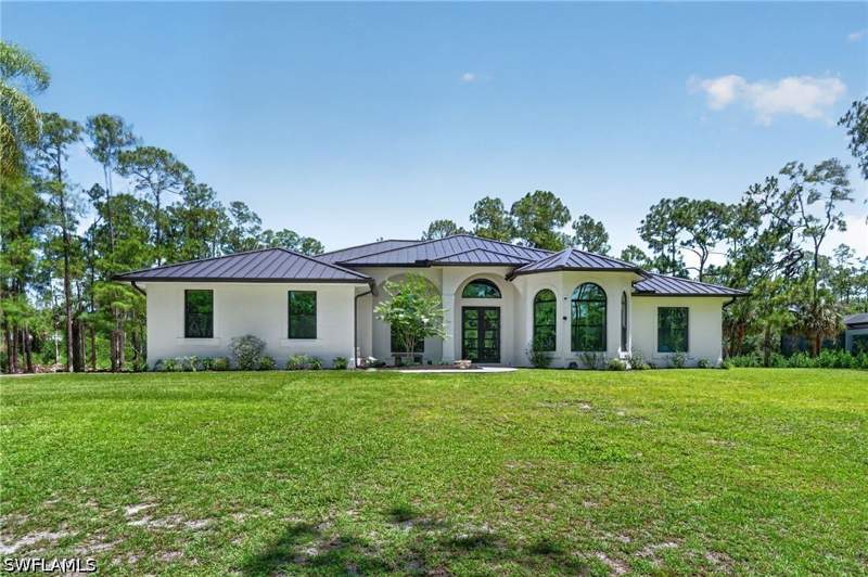 4 bedroom SingleFamilyResidence at 3521 1st Ave NW, Weber Woods, Naples — photo 4