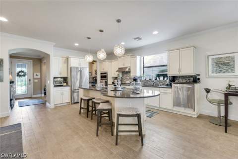 16345 Camden Lakes Cir, Naples FL - photo 8 of 50