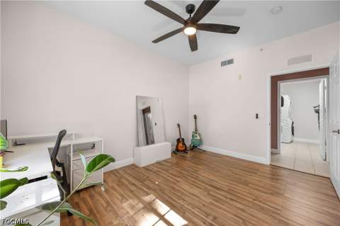 1524 SW 50th St 204, Cape Coral FL - photo 18 of 34